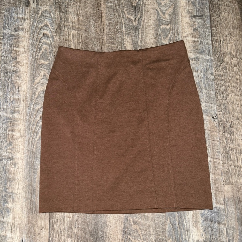 4/$20 New York & Company Brown Skirt
